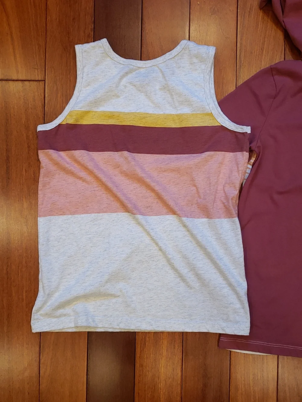 OshKosh Boys Size 12 Tank Top And Short Sleeve Hoodie